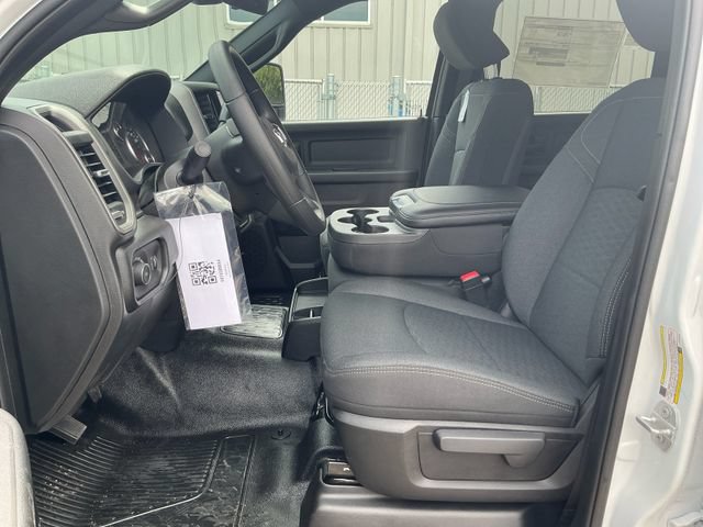 New 2026 RAM 5500 Tradesman w/ Chrome Appearance Group AWD/4WD image 9