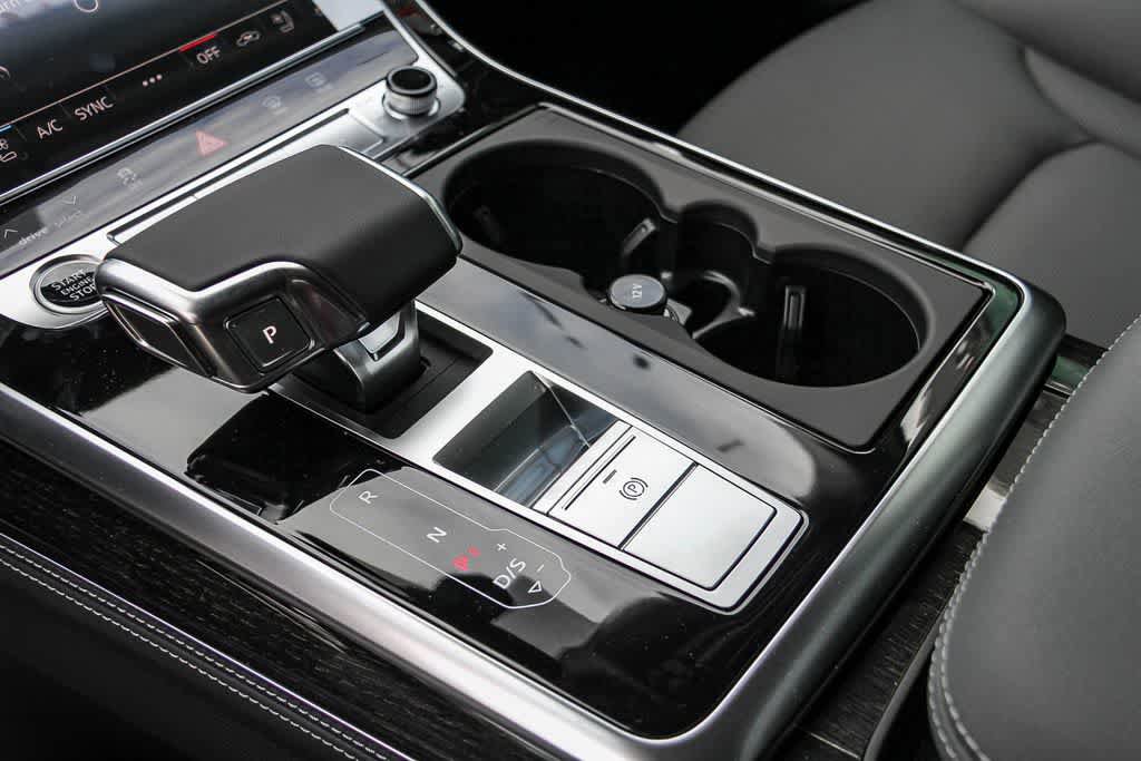 Used 2025 Audi Q7 3.0T Premium Plus w/ Premium Plus Package AWD/4WD image 20