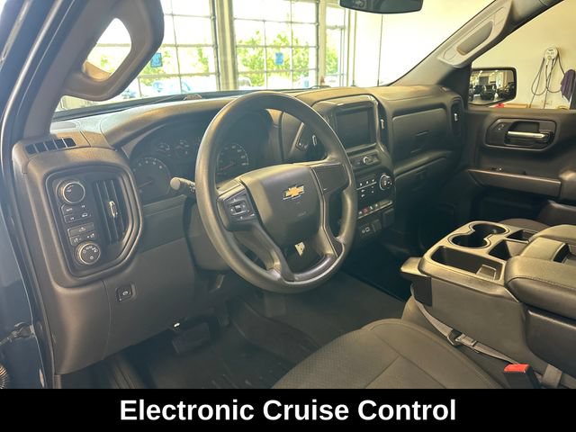 Used 2021 Chevrolet Silverado 1500 Custom AWD/4WD image 22