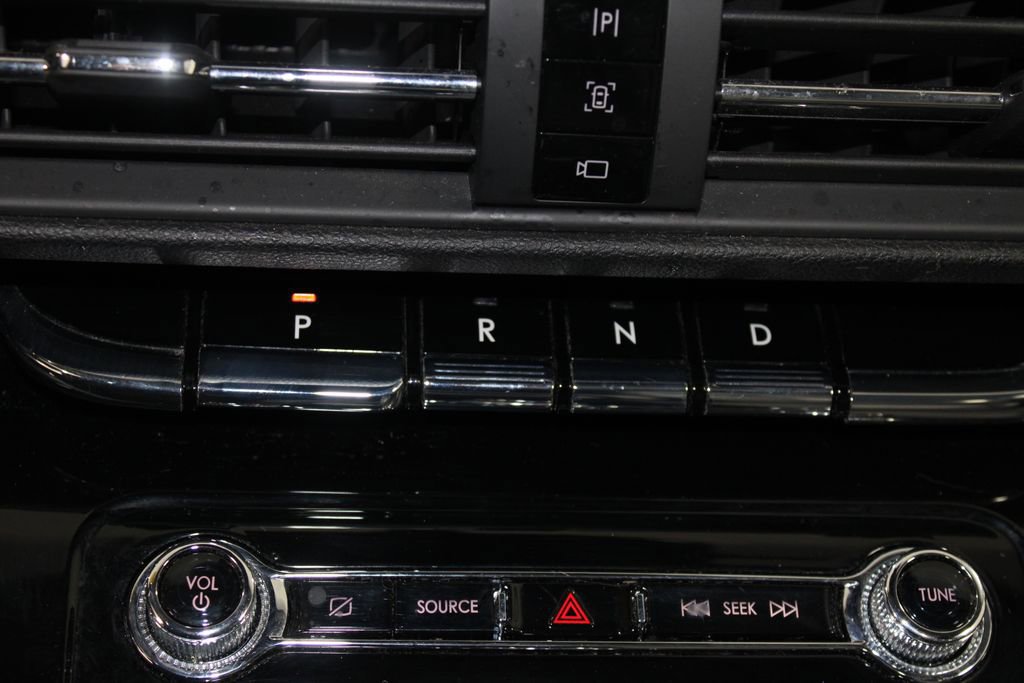 Used 2022 Lincoln Corsair Reserve w/ Equipment Group 201A image 45