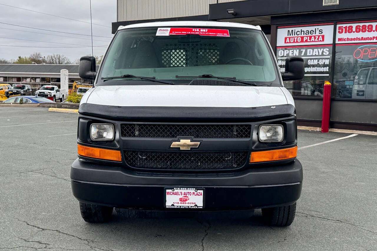 Used 2016 Chevrolet Express 2500 RWD image 9