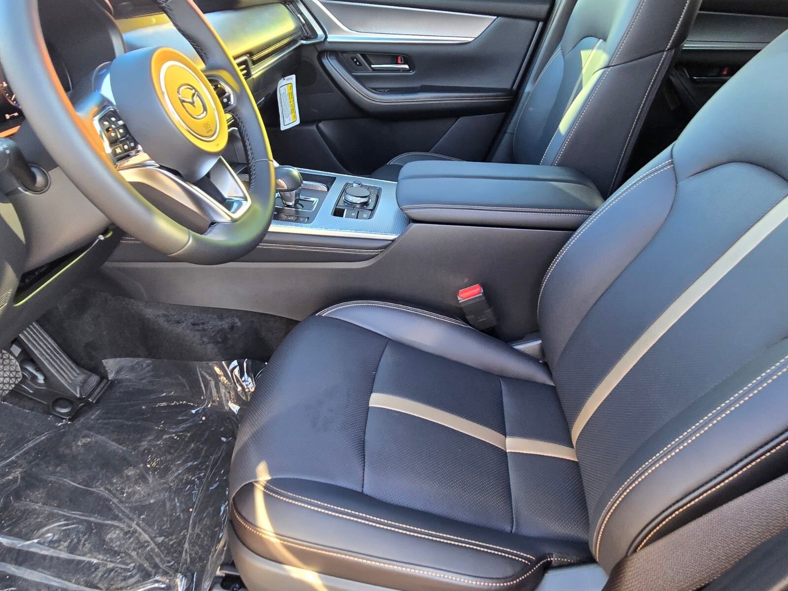 New 2026 MAZDA CX-90 3.3 Turbo w/ Premium Plus Pkg image 18