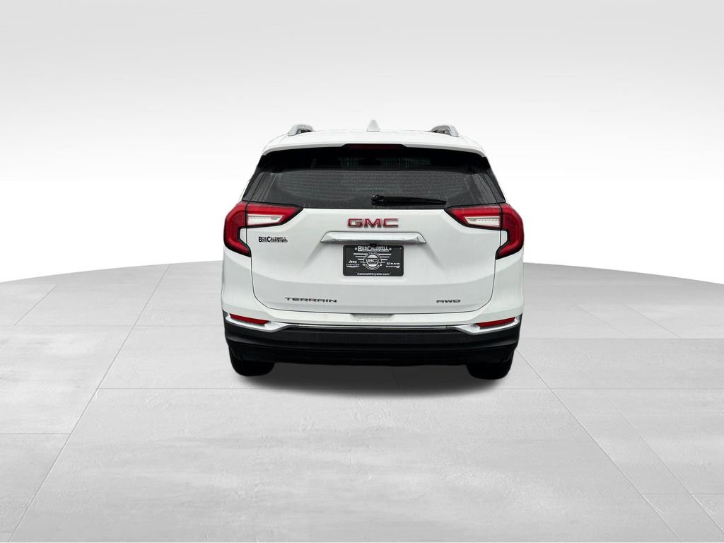 Used 2023 GMC Terrain SLT image 9