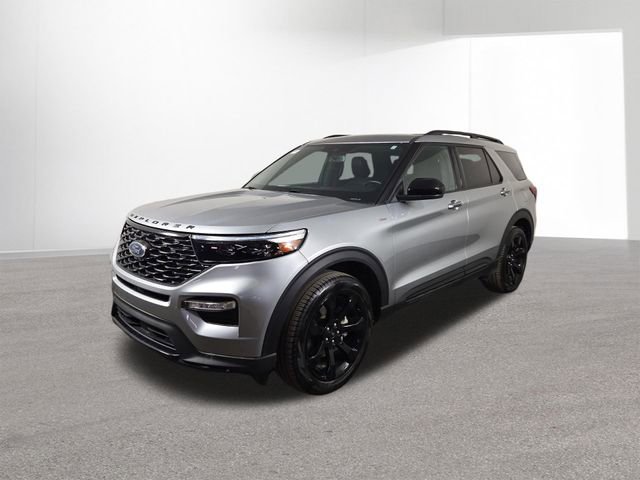 Used 2023 Ford Explorer ST-Line w/ Class IV Trailer Tow Package image 2
