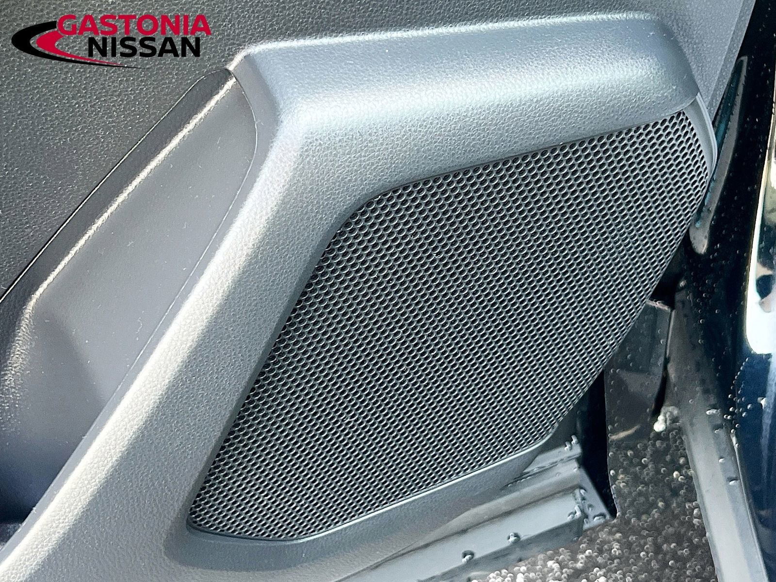 Used 2024 Toyota Highlander LE image 25