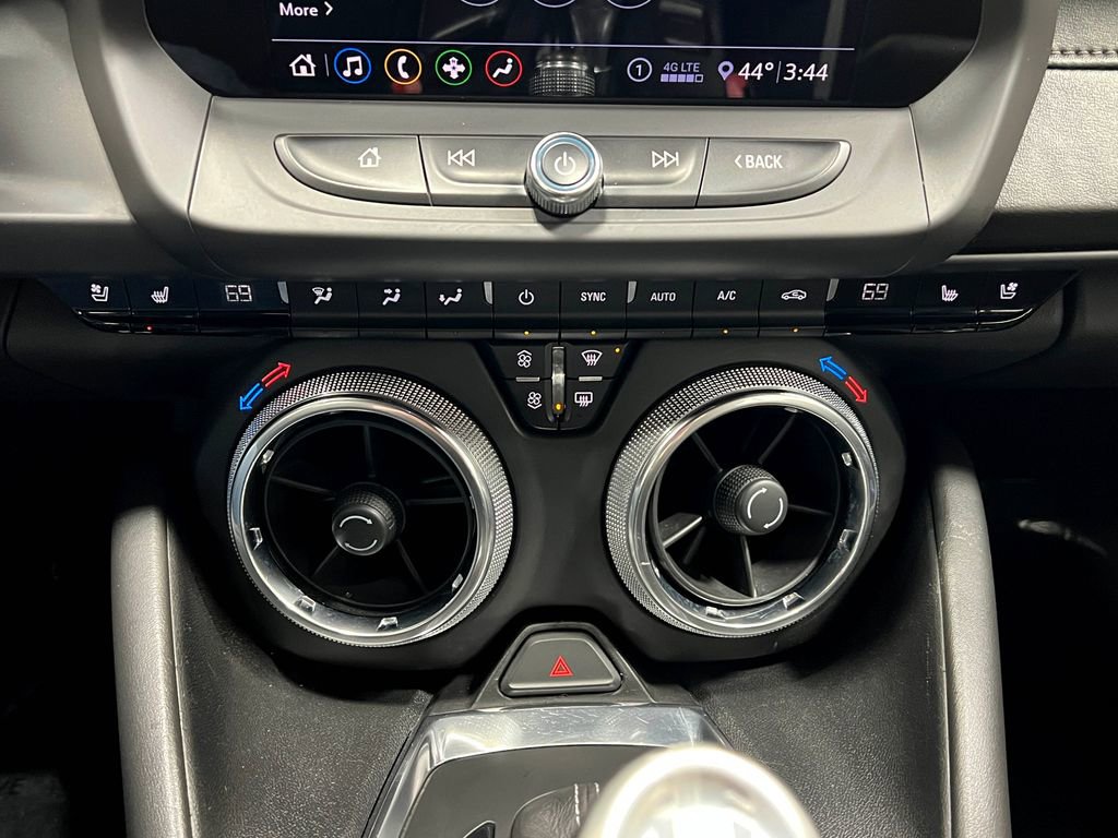 Used 2020 Chevrolet Camaro SS RWD image 25