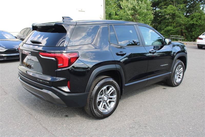 Used 2026 GMC Terrain Elevation FWD image 8