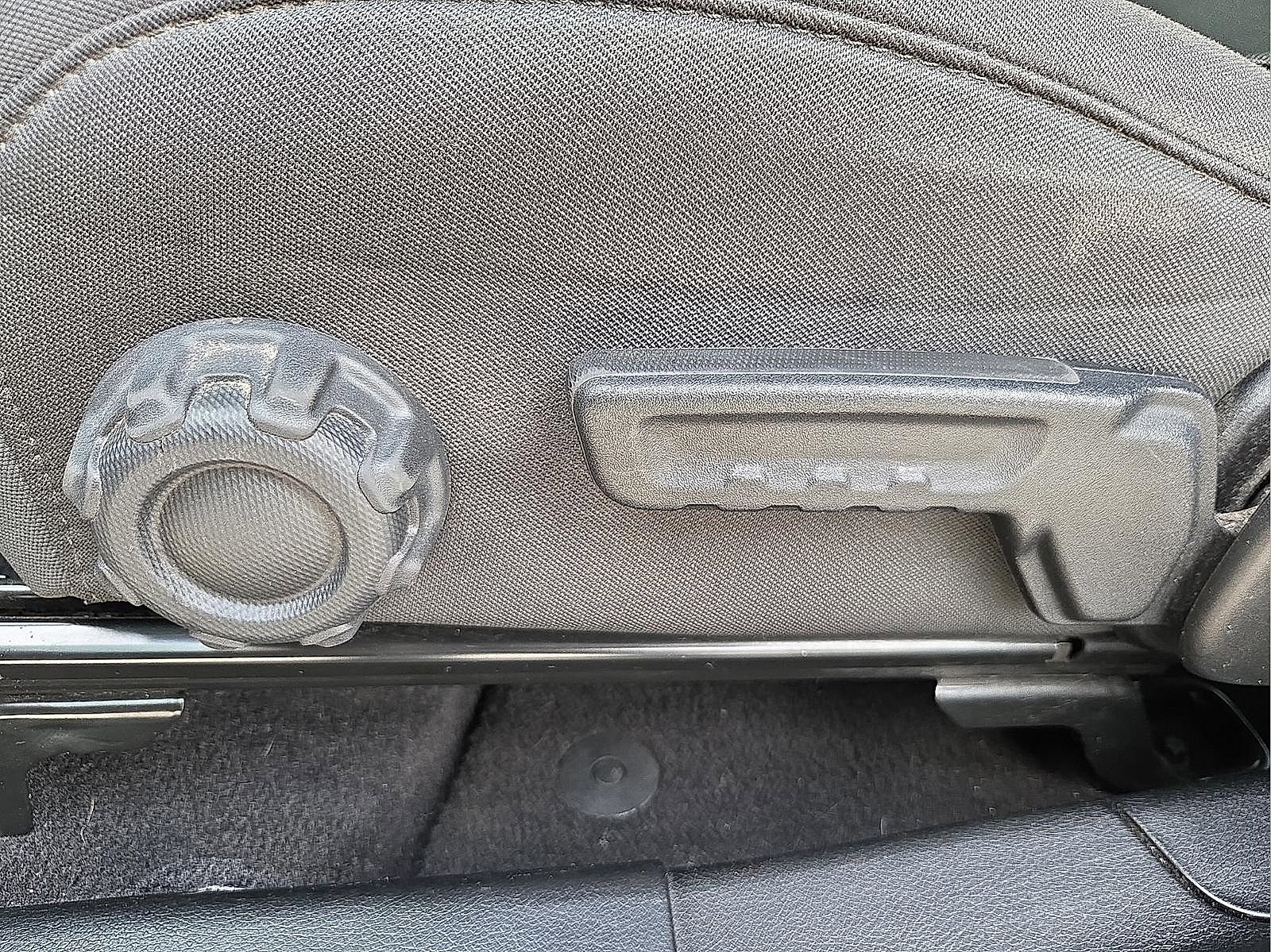 Used 2021 Jeep Gladiator Willys image 15