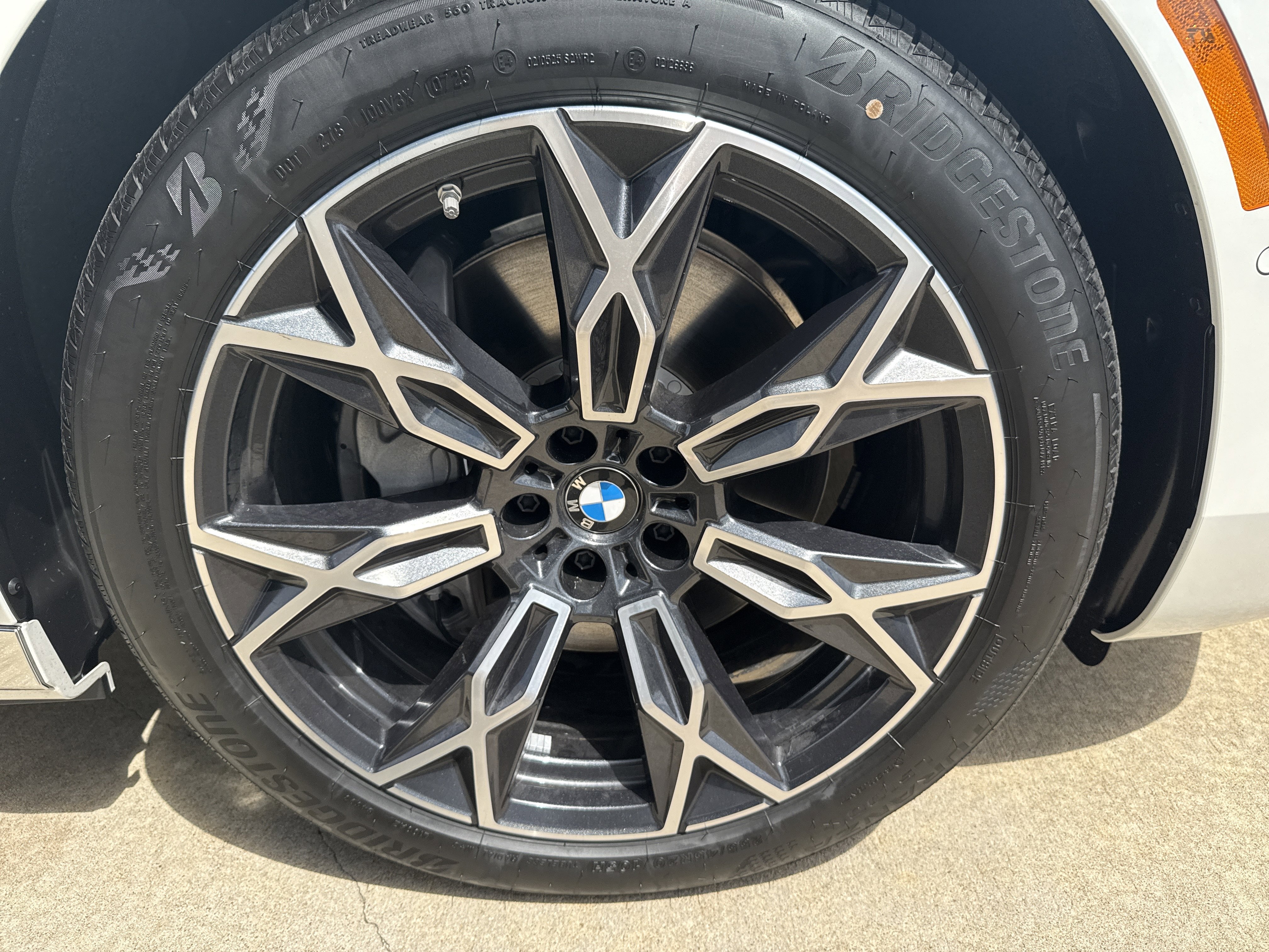 New 2026 BMW i7 eDrive50 image 28