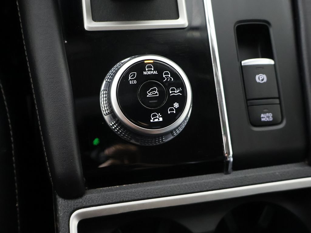 Used 2024 Mitsubishi Outlander SE AWD/4WD image 52
