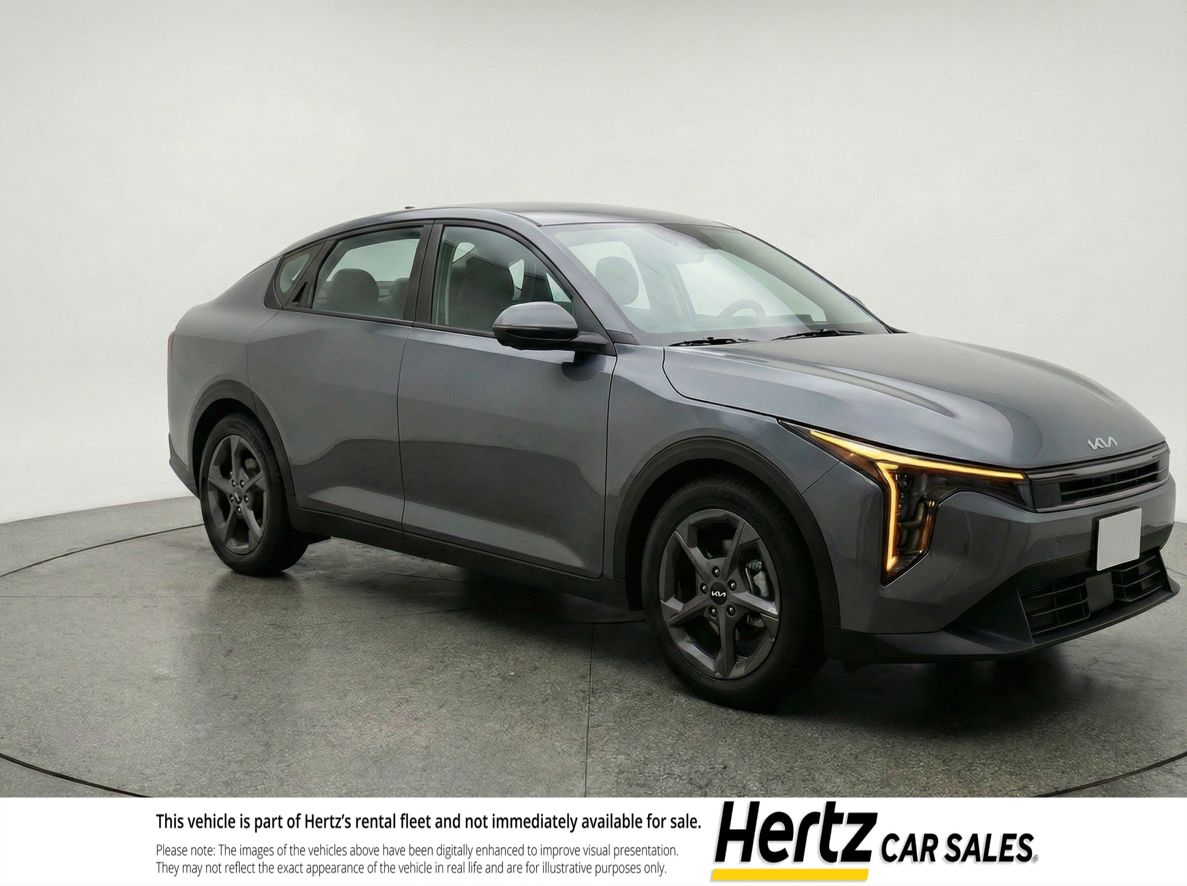 Used 2025 Kia K4 LXS image 1