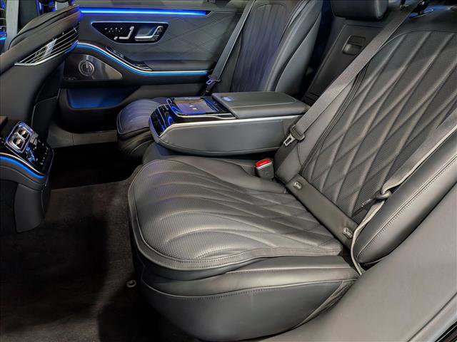 Used 2025 Mercedes-Benz S 63 AMG S image 17