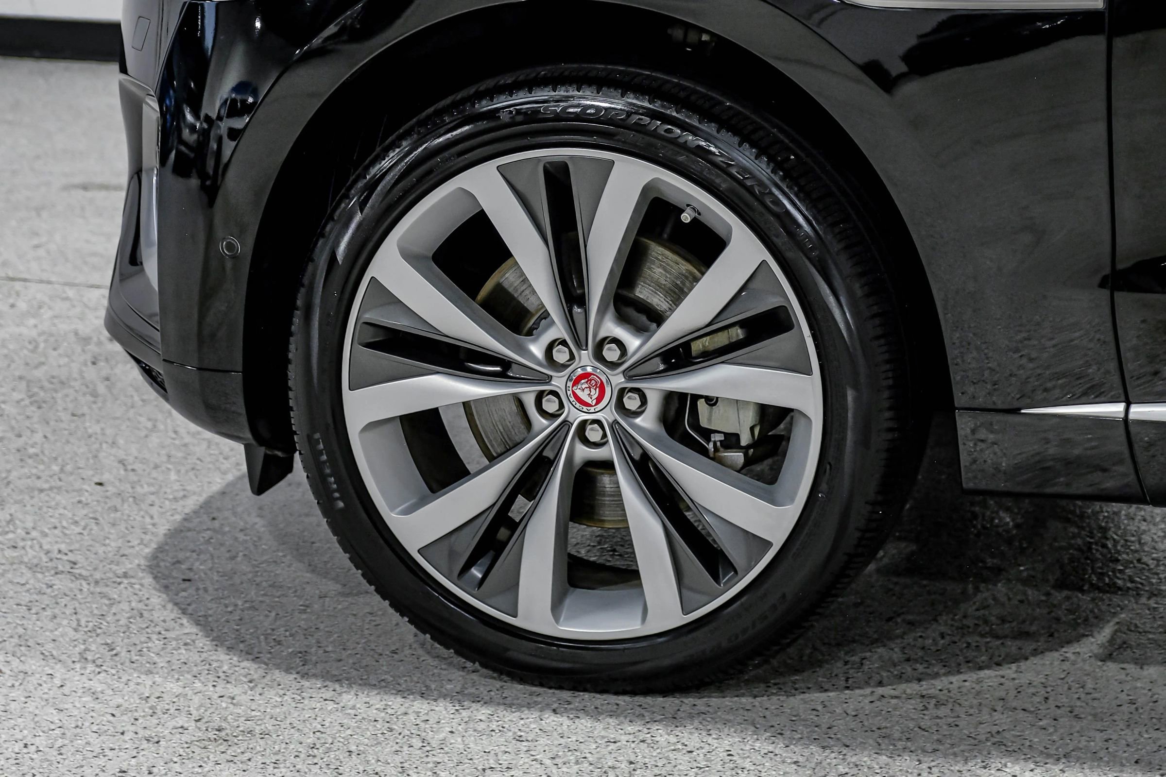 Used 2021 Jaguar F-PACE R-Dynamic S AWD/4WD image 67