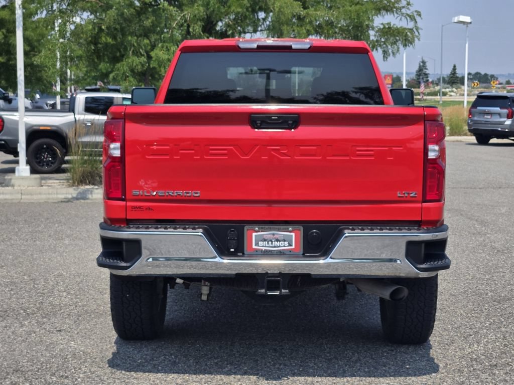 Used 2020 Chevrolet Silverado 3500 LTZ AWD/4WD image 45