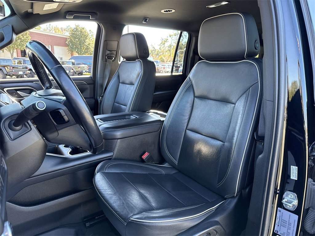 Used 2021 GMC Yukon XL SLT image 10