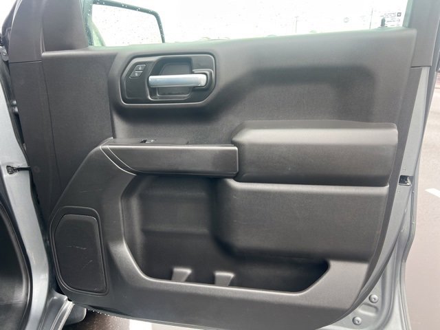 Used 2021 Chevrolet Silverado 1500 Custom w/ LPO, Dark Essentials Package image 10