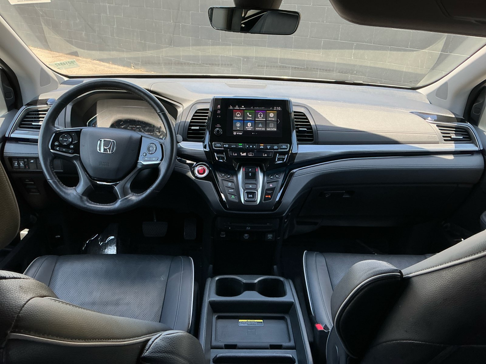 Used 2023 Honda Odyssey Elite image 16