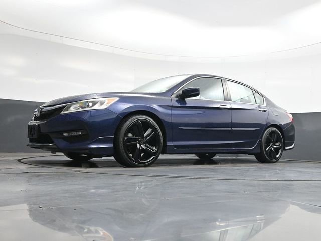 Used 2017 Honda Accord Sport Special Edition image 34