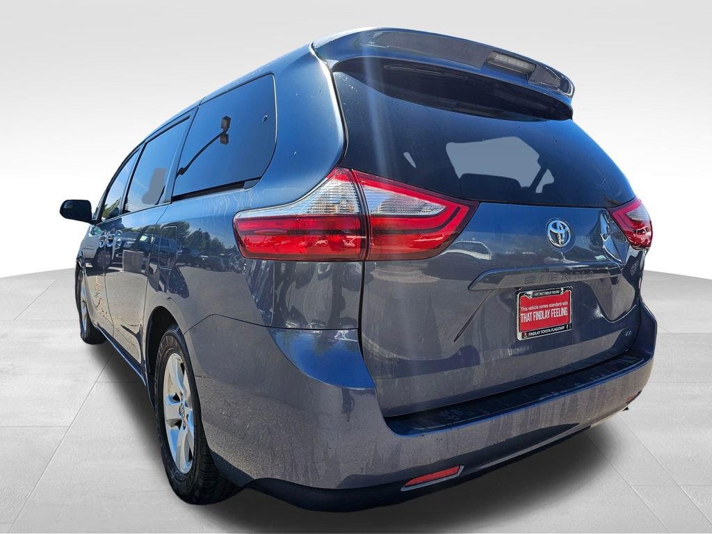 Used 2015 Toyota Sienna LE FWD image 7