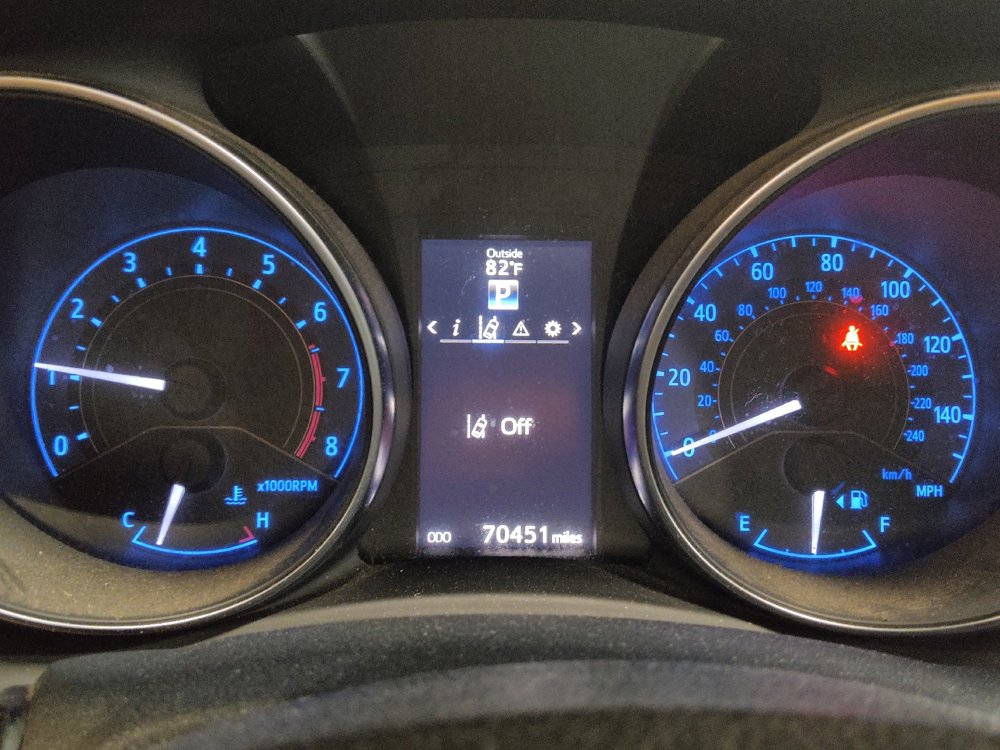 Used 2017 Toyota Corolla iM image 23