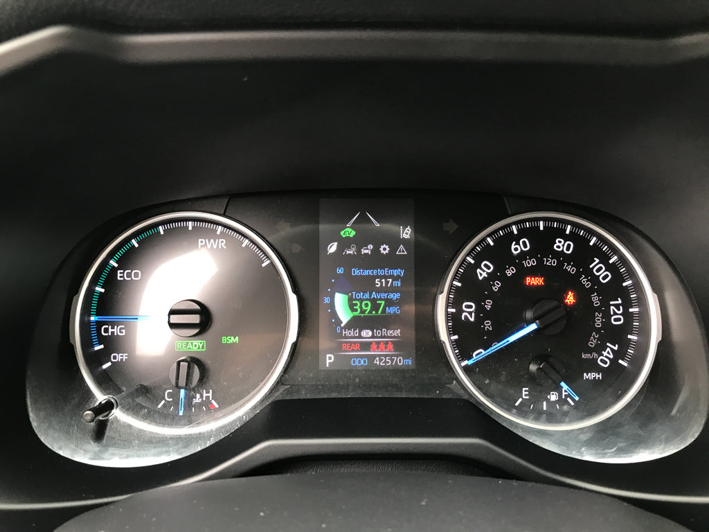 Certified 2021 Toyota RAV4 XLE Premium AWD/4WD image 17