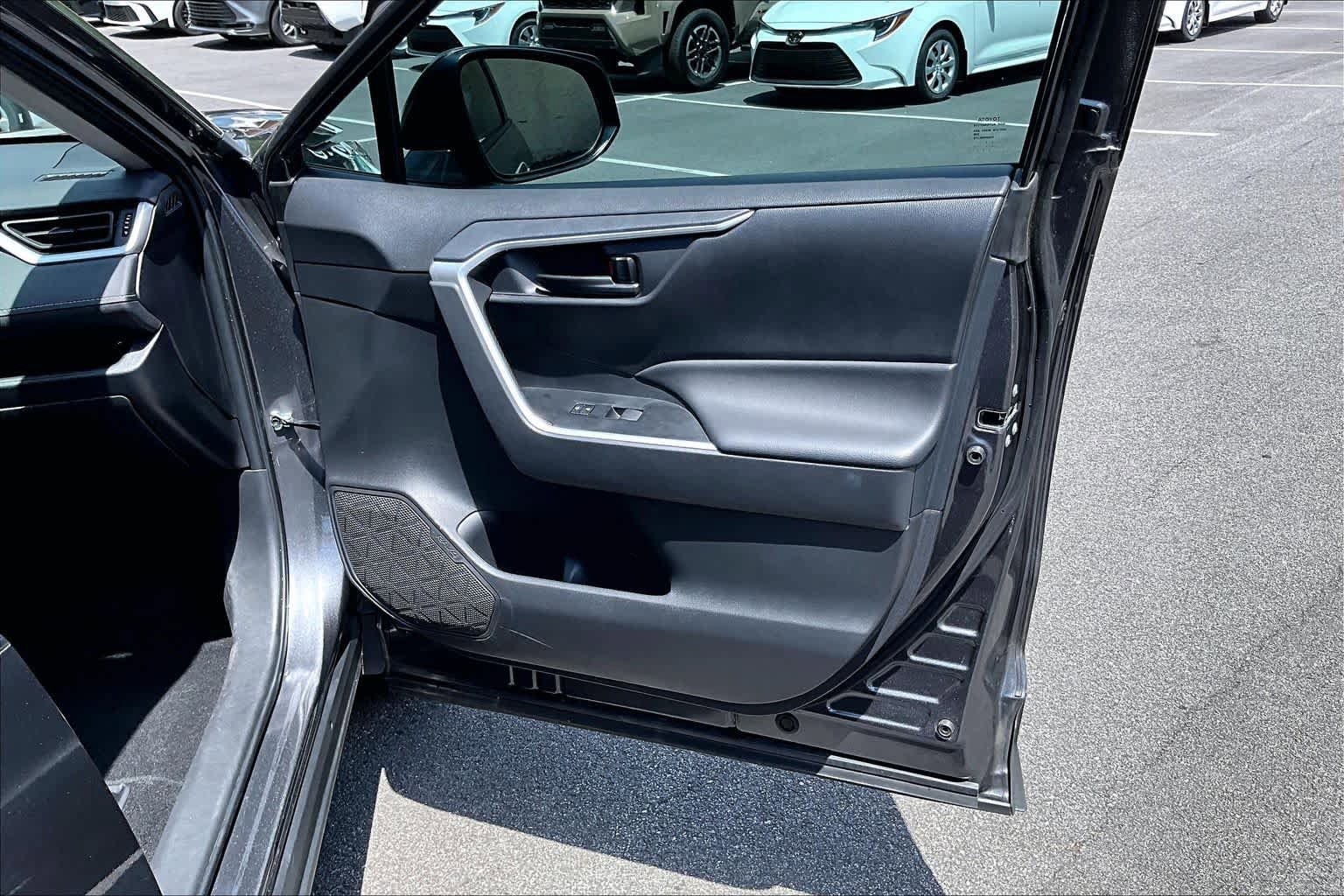 Used 2024 Toyota RAV4 LE FWD image 22