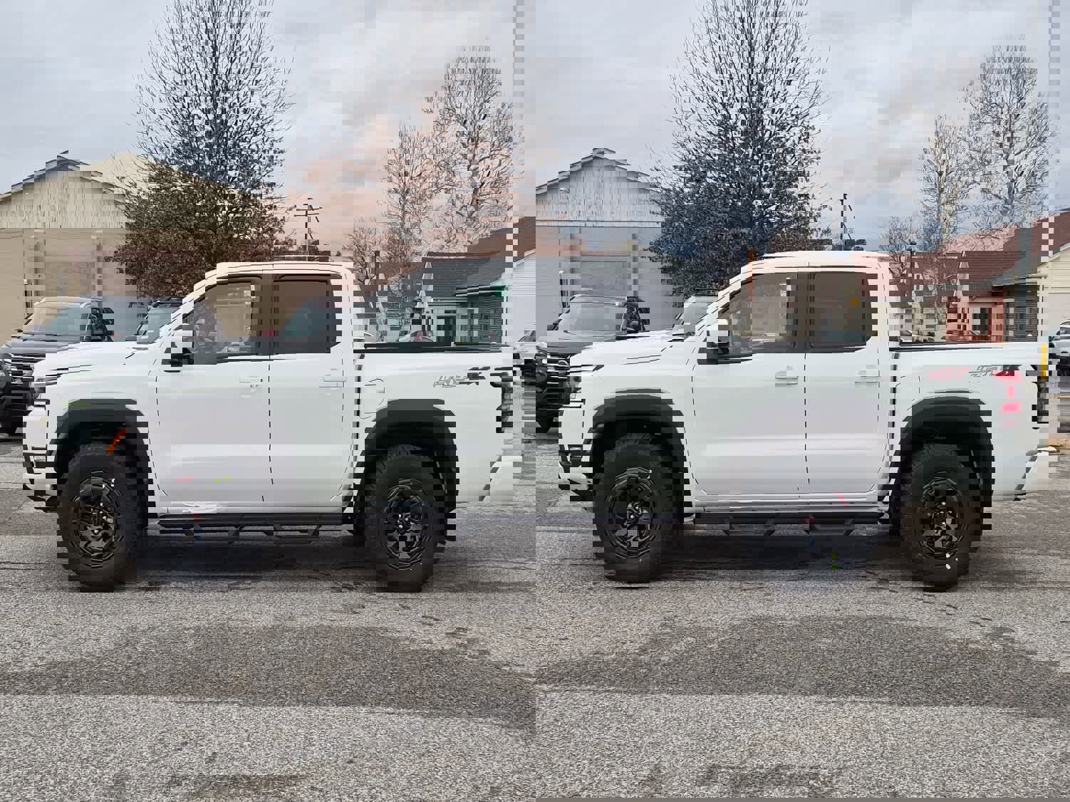 New 2026 Nissan Frontier PRO-4X w/ Pro-4x Convenience Package image 5