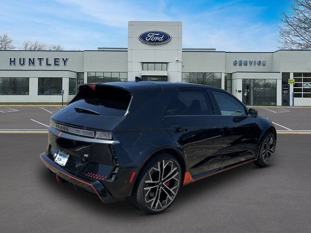 Used 2025 Hyundai Ioniq 5 N AWD/4WD image 4