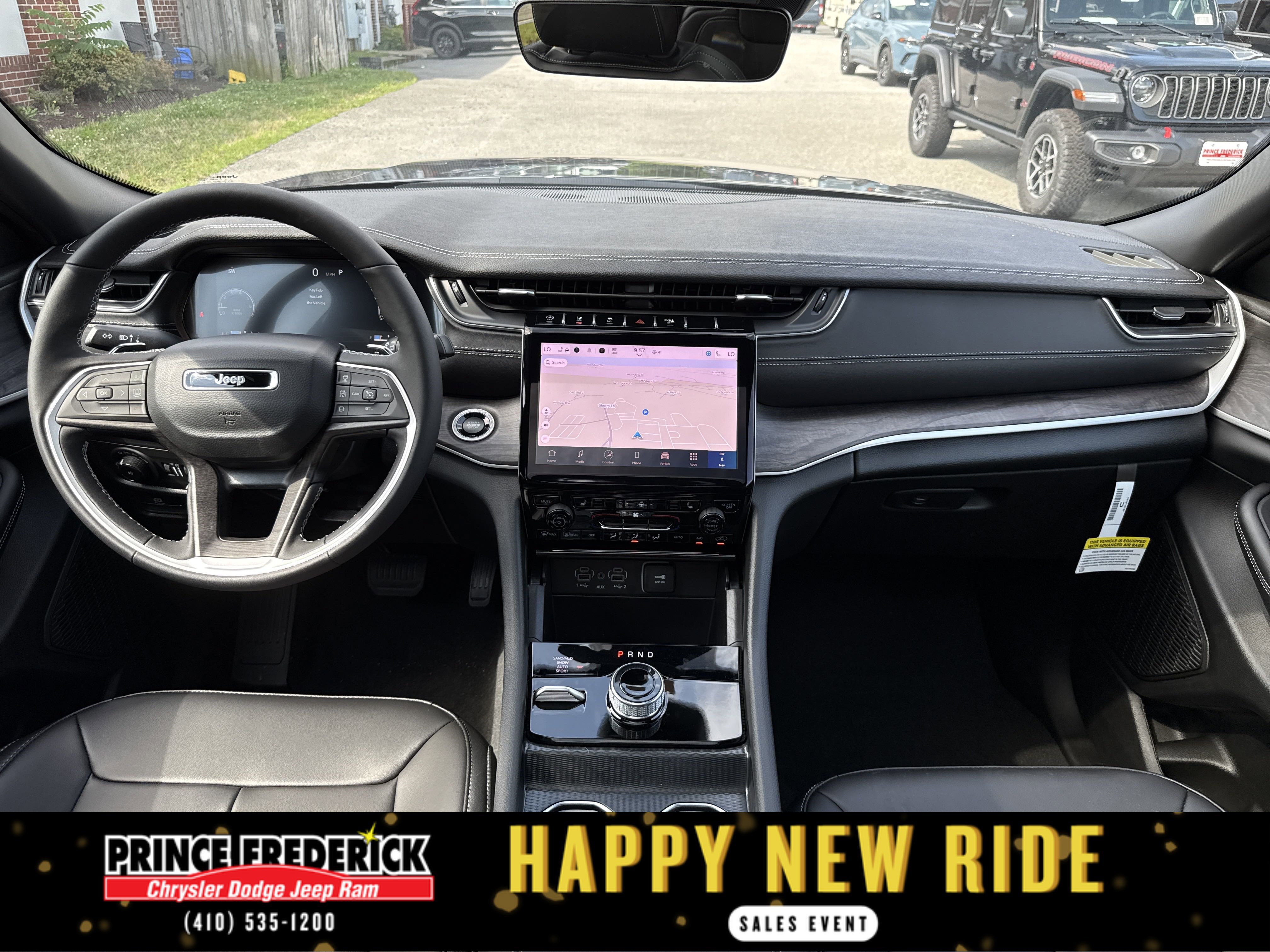 New 2025 Jeep Grand Cherokee L Limited w/ Black Appearance Package image 20