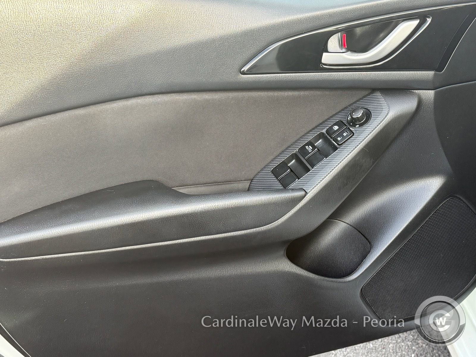 Used 2016 MAZDA MAZDA3 i Touring image 20