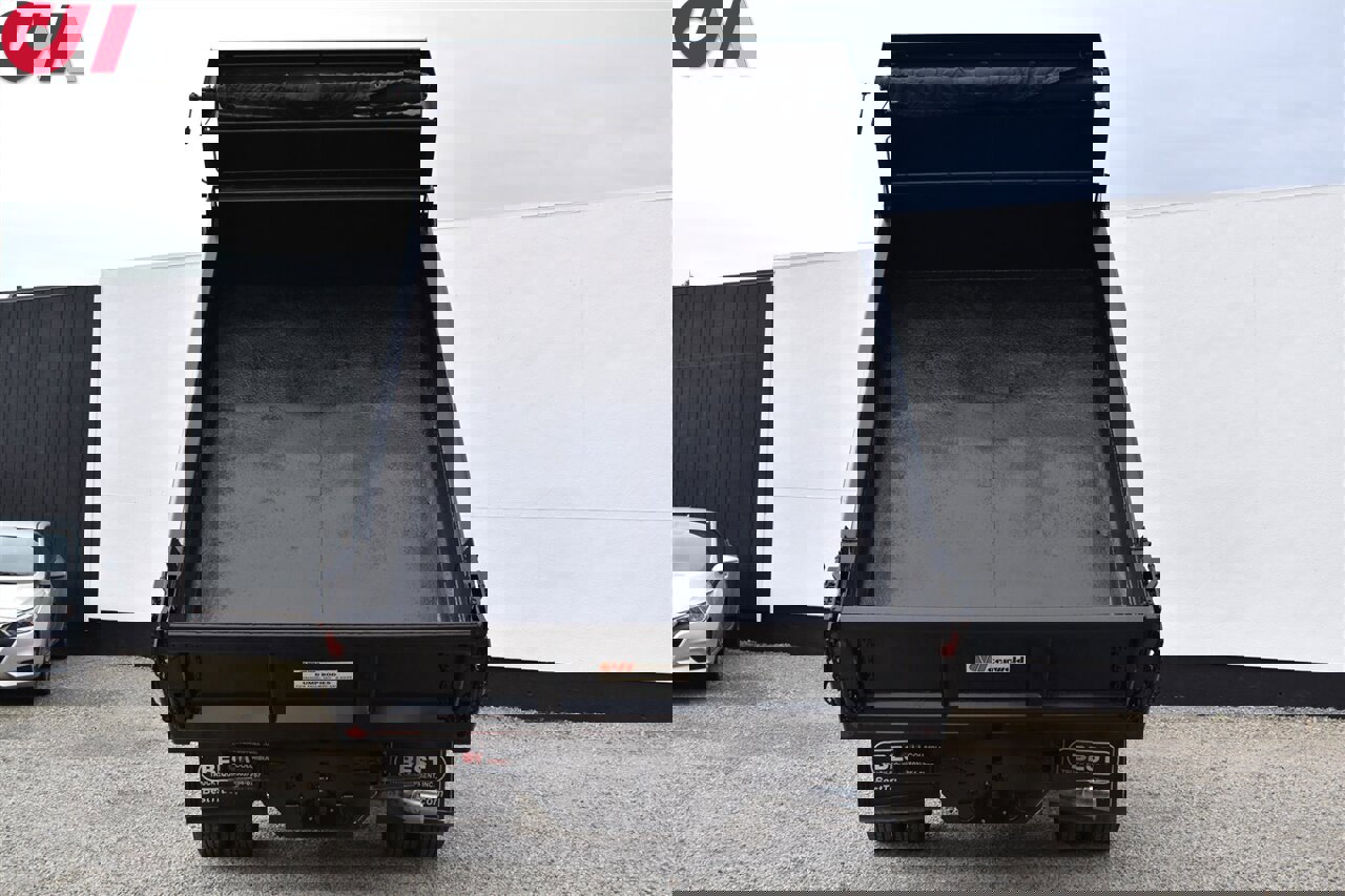 Used 2017 Ford F350 XL w/ Power Equipment Group RWD image 6