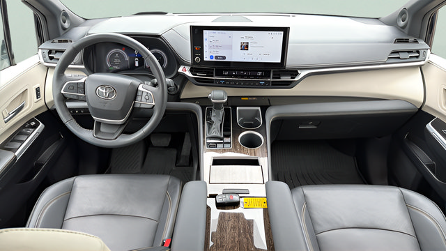 Used 2025 Toyota Sienna Platinum AWD/4WD image 10