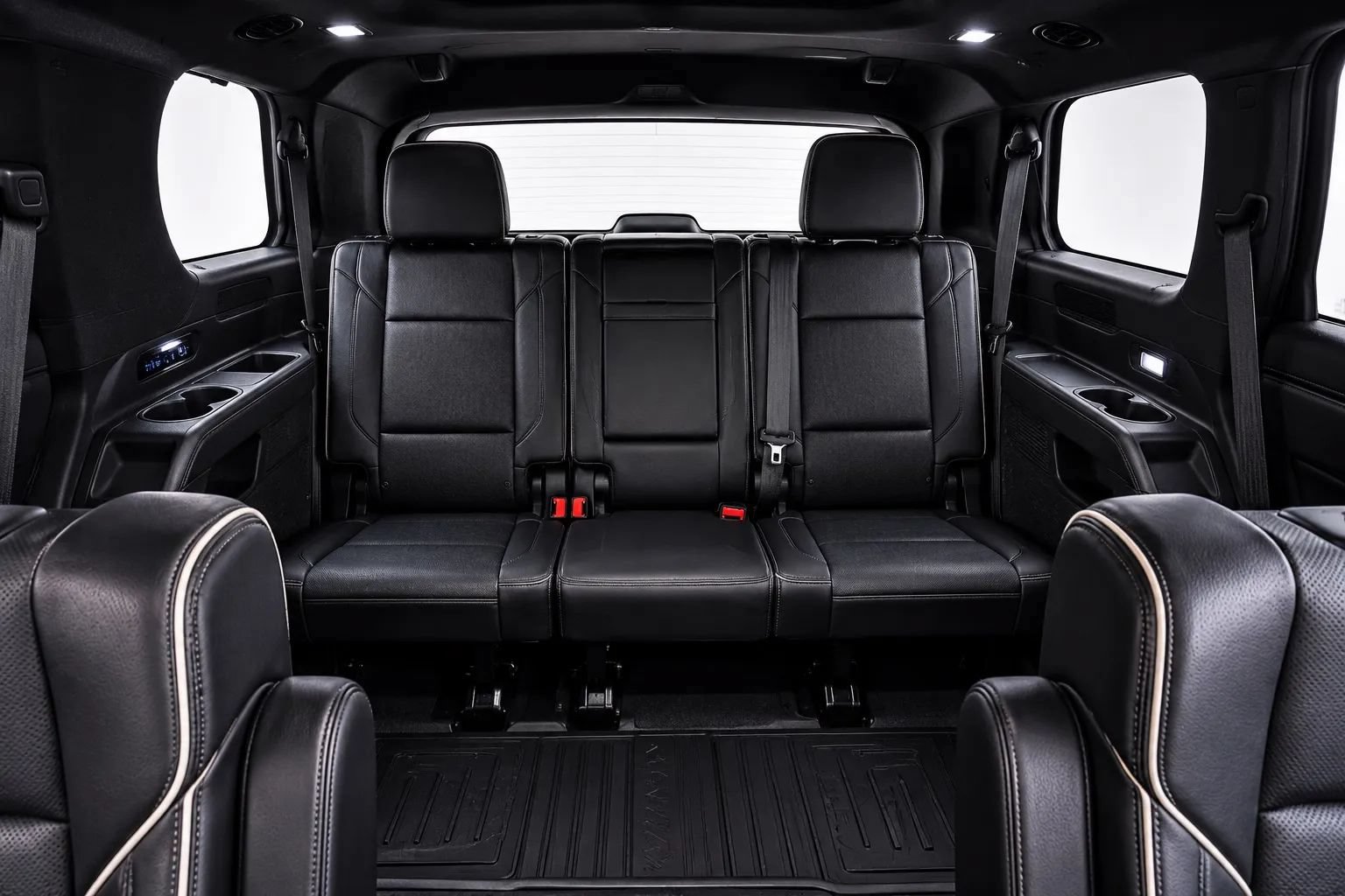 Used 2022 Cadillac Escalade ESV Sport w/ Touring Package AWD/4WD image 15