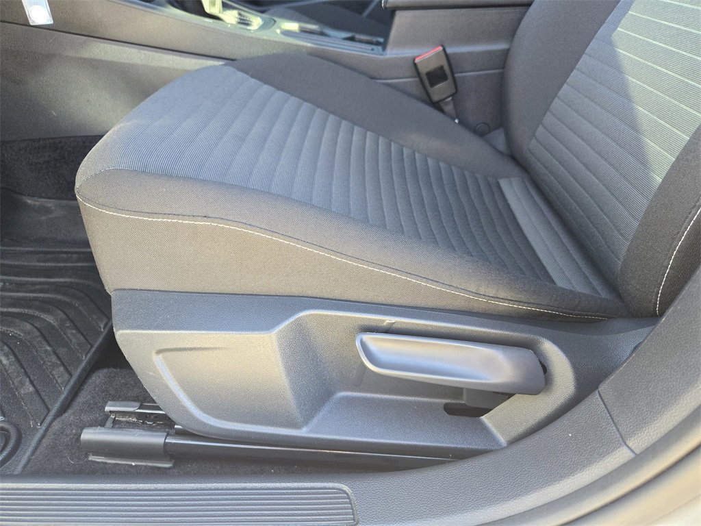 Used 2024 Volkswagen Jetta S image 24