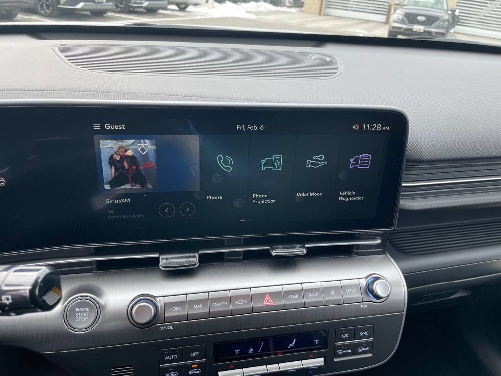 New 2026 Hyundai Kona SEL Premium FWD image 13