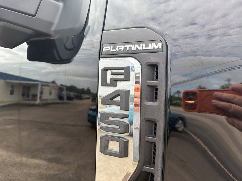 Used 2024 Ford F450 Platinum w/ FX4 Off-Road Package AWD/4WD image 17