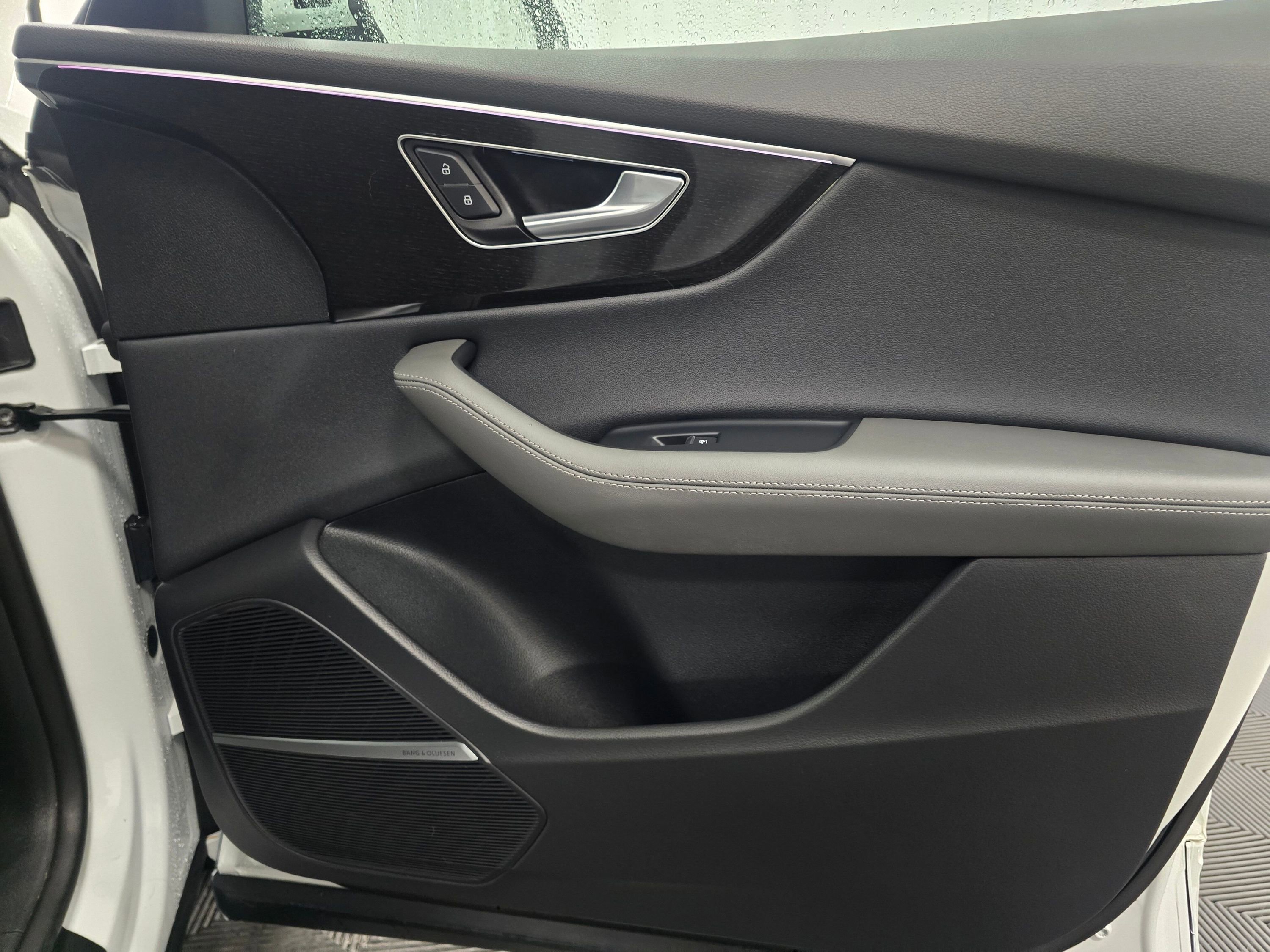 Certified 2025 Audi Q8 Premium Plus w/ Premium Plus Package image 26