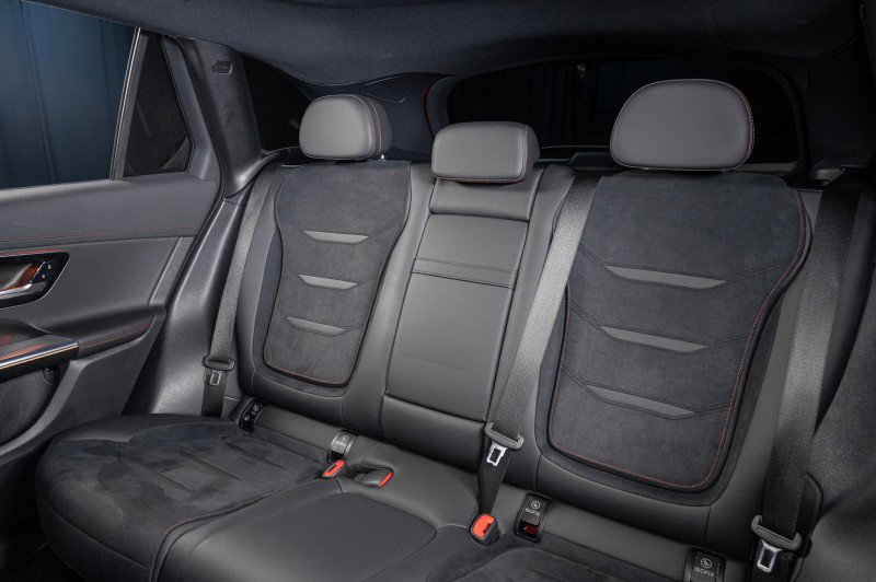 Certified 2024 Mercedes-Benz GLC 43 AMG 4MATIC image 15