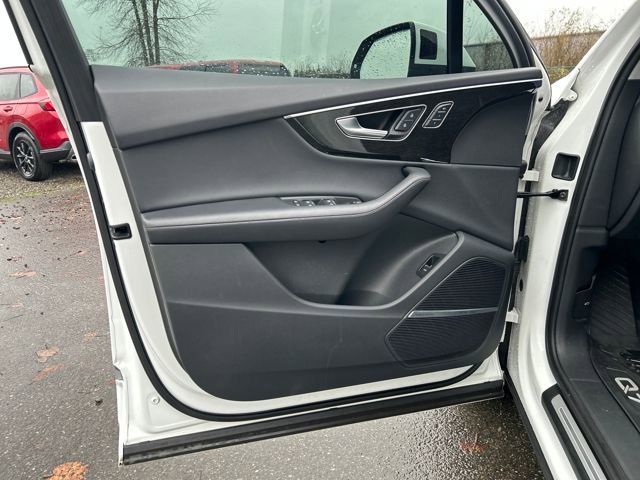 Used 2023 Audi Q7 3.0T Premium Plus image 18