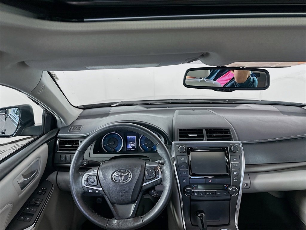 Used 2017 Toyota Camry XLE image 22
