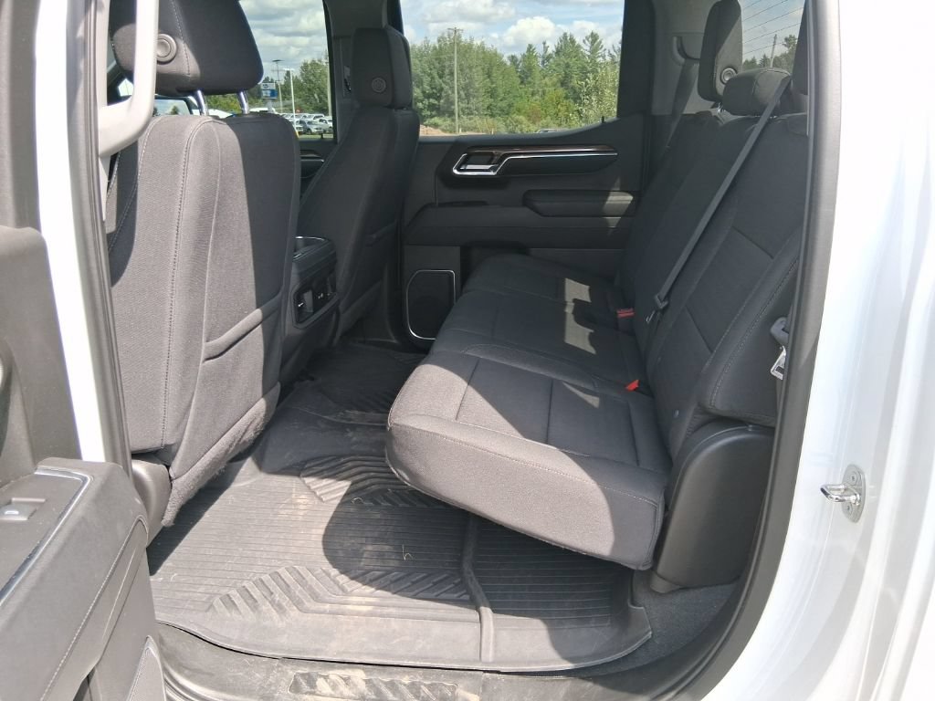 Used 2023 Chevrolet Silverado 1500 LT Trail Boss AWD/4WD image 23
