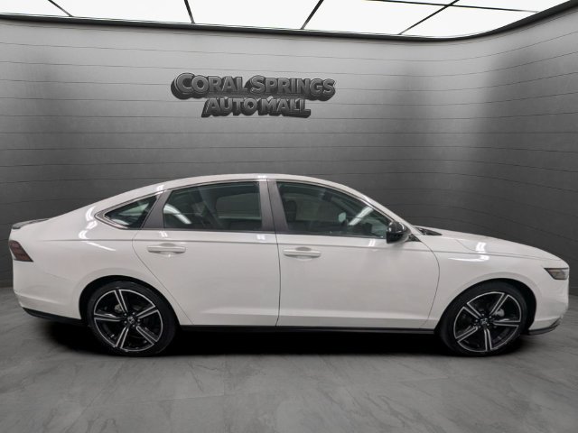 Certified 2025 Honda Accord Sport image 8