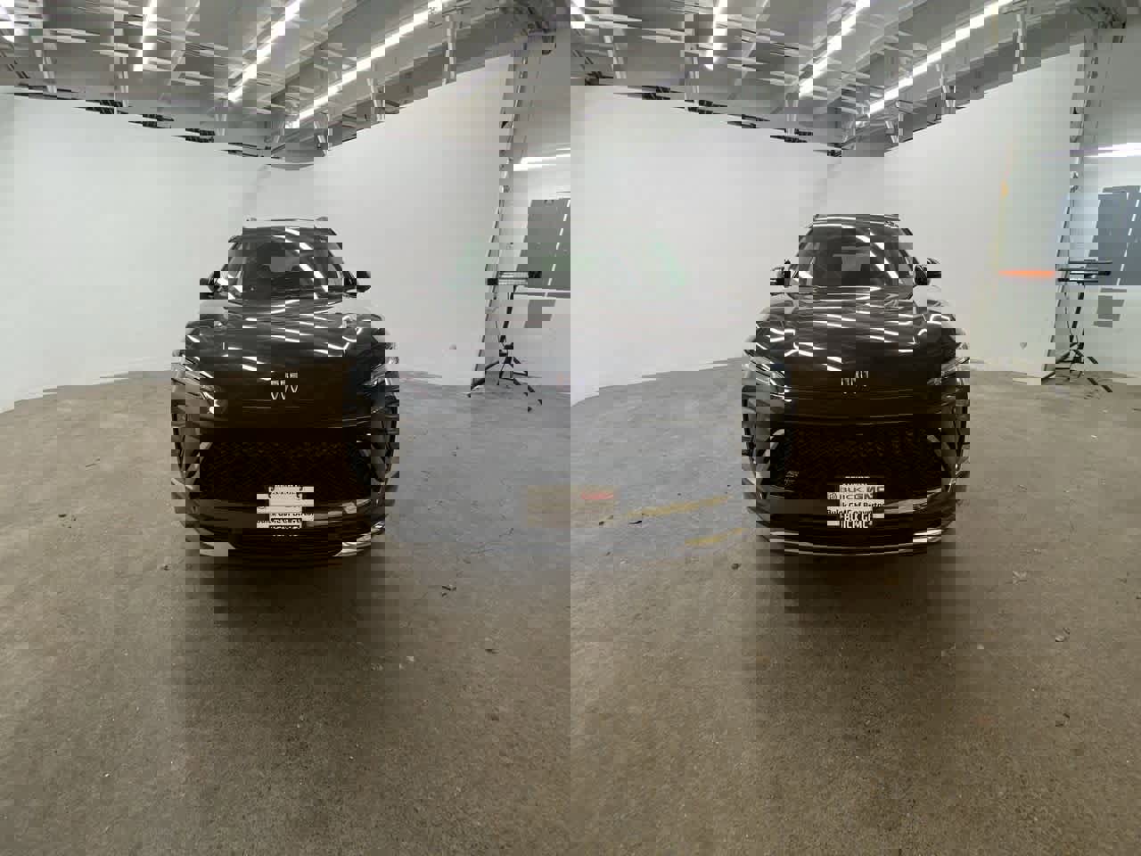 Used 2025 Buick Envision Sport Touring image 9