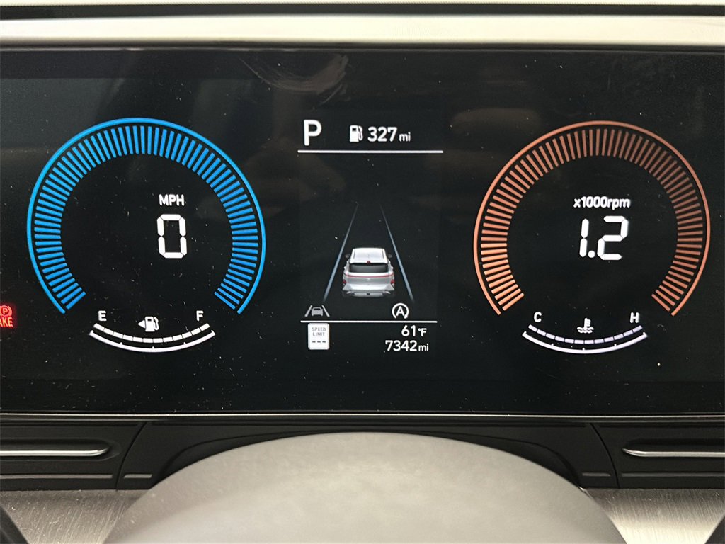 Certified 2025 Hyundai Kona SE image 22