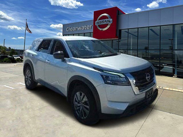 Used 2024 Nissan Pathfinder S