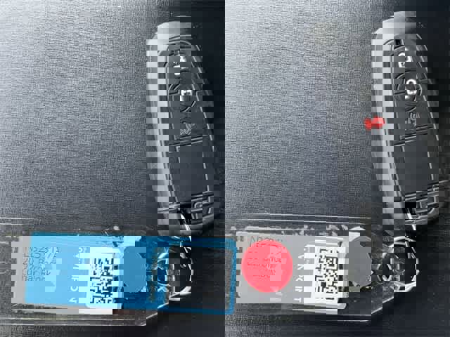 Used 2022 Ford Bronco 4-Door image 25