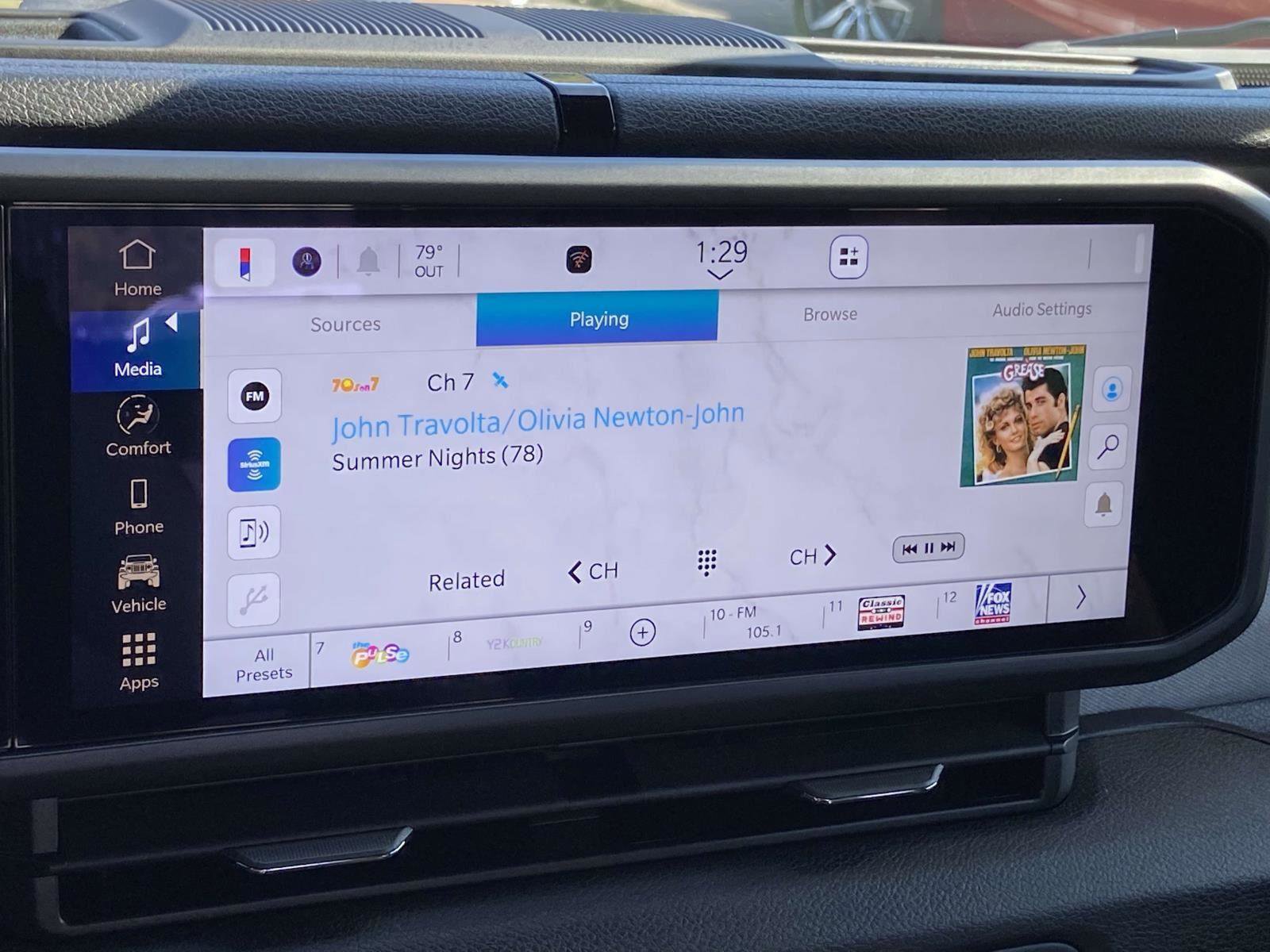 Used 2025 Jeep Wrangler Sport image 15