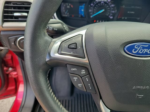 Used 2020 Ford Fusion SE w/ Equipment Group 151A FWD image 15