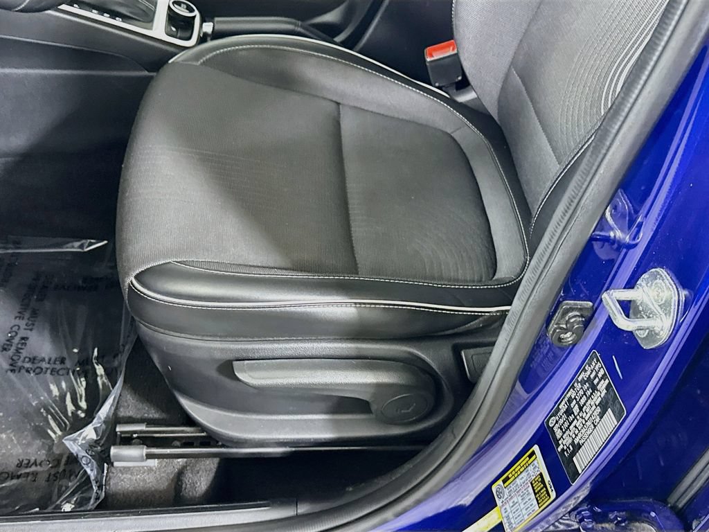Certified 2022 Hyundai Venue Limited FWD image 24