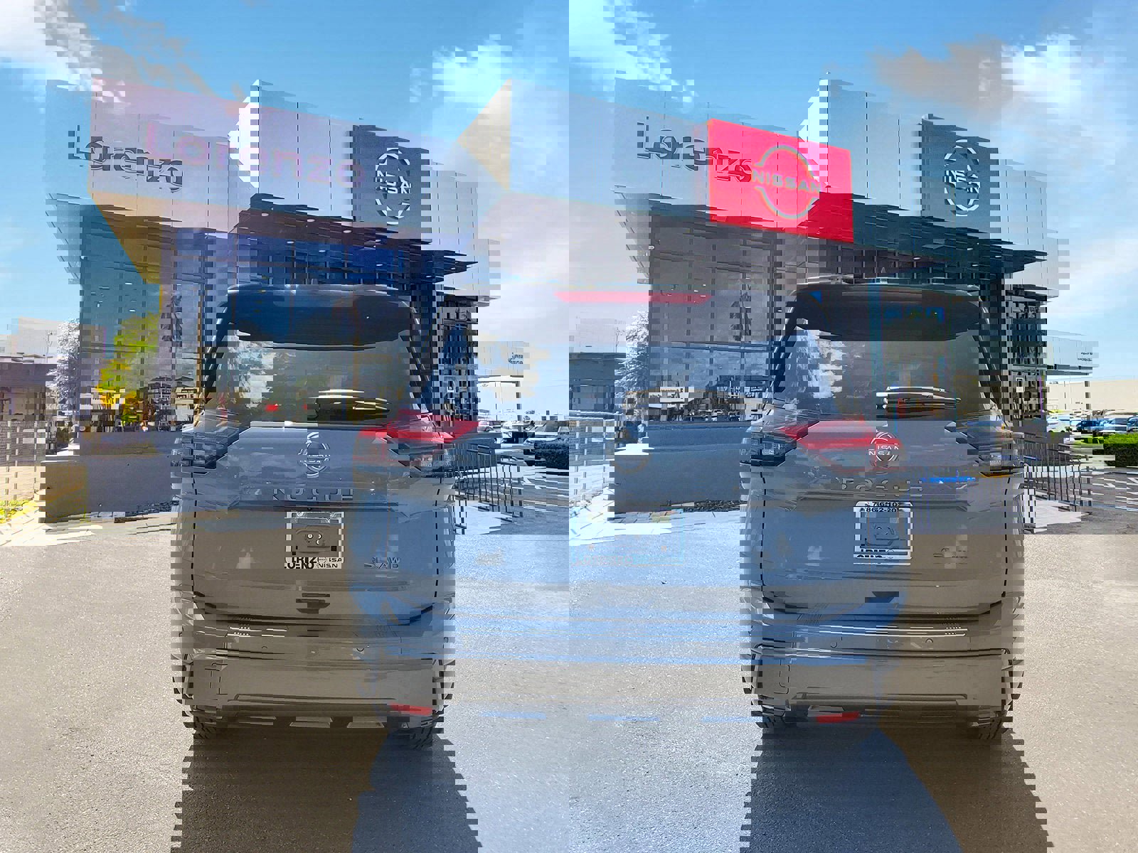 New 2025 Nissan Rogue SL image 5